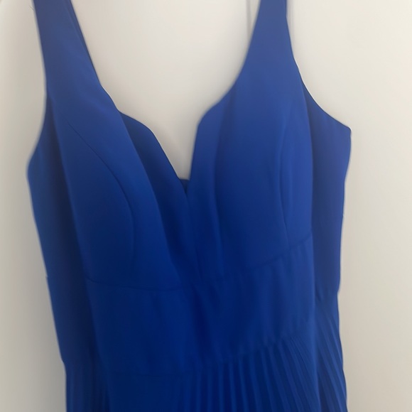 Dress// gown size 2 - Picture 6 of 8